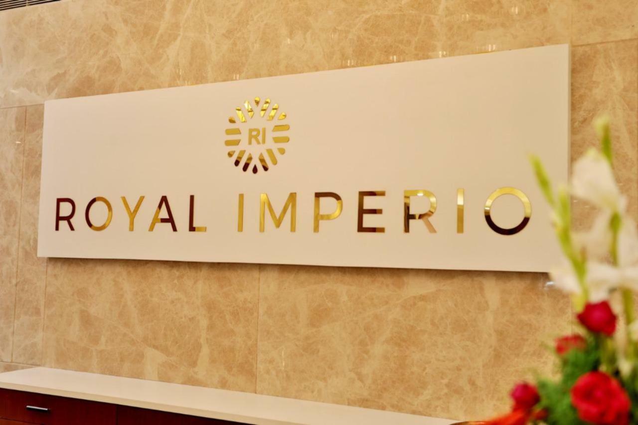 Royal Imperio Hotel Faridabad Ngoại thất bức ảnh