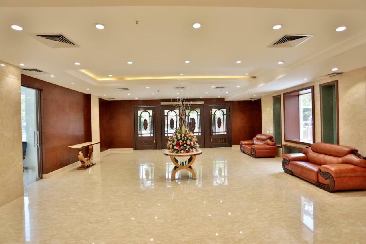 Royal Imperio Hotel Faridabad Ngoại thất bức ảnh