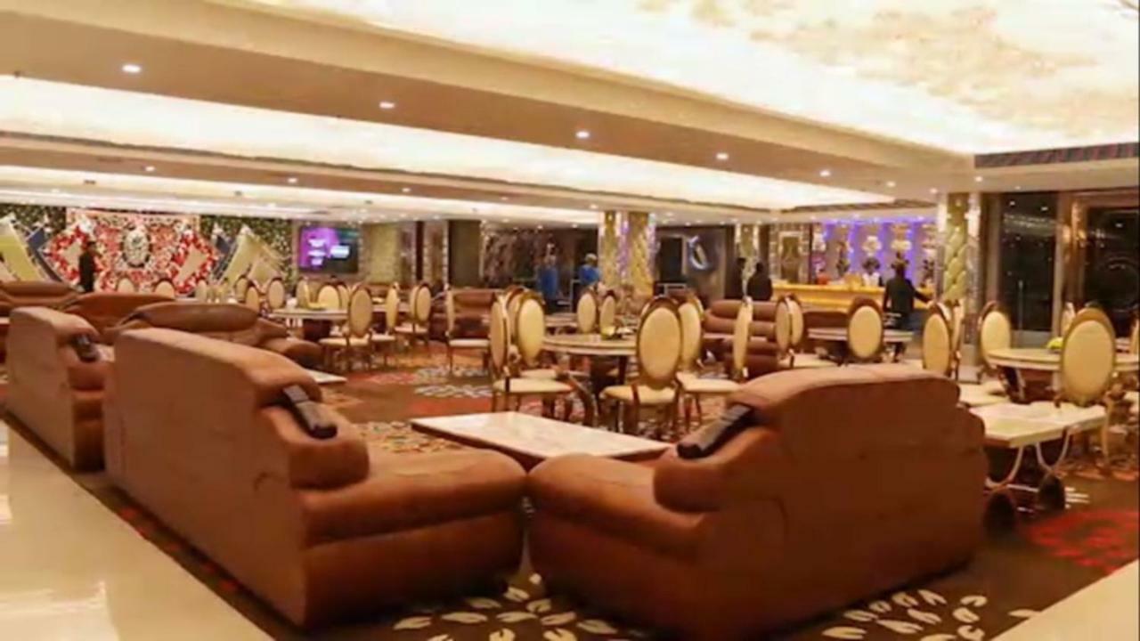 Royal Imperio Hotel Faridabad Ngoại thất bức ảnh