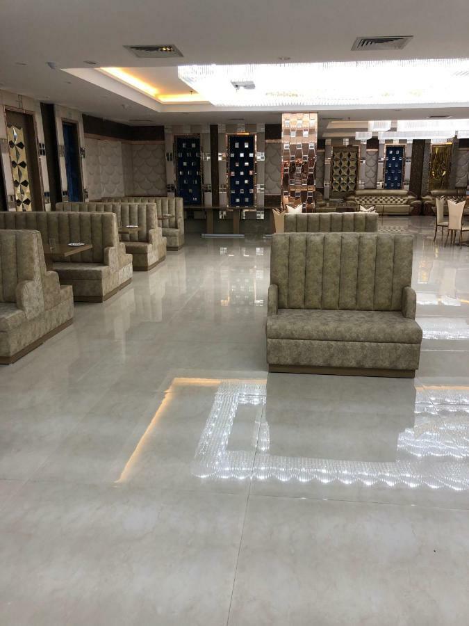 Royal Imperio Hotel Faridabad Ngoại thất bức ảnh
