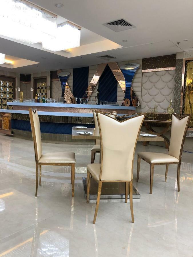 Royal Imperio Hotel Faridabad Ngoại thất bức ảnh